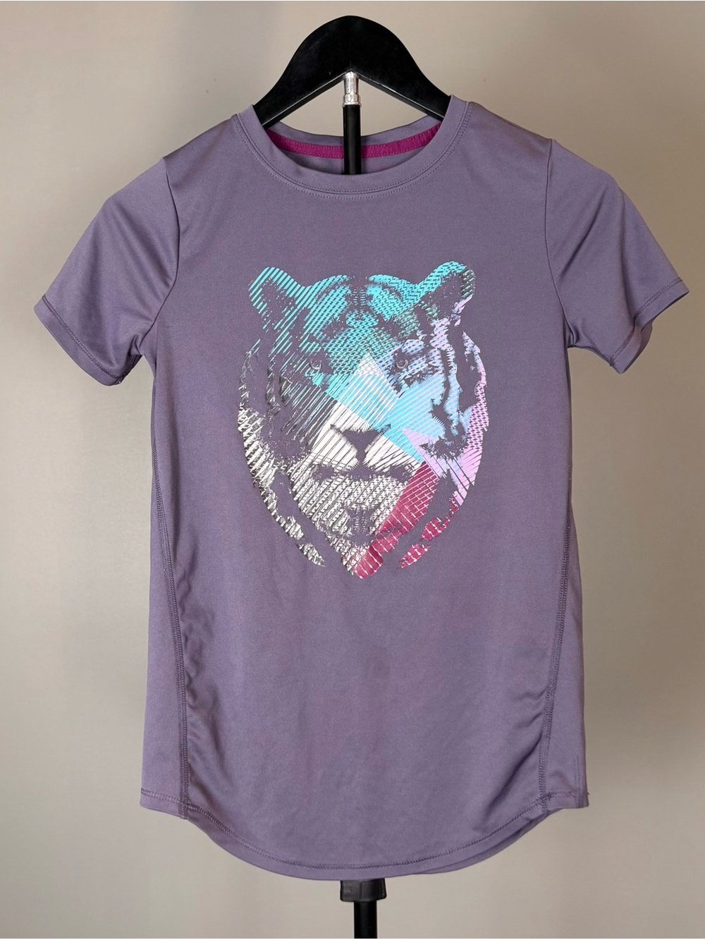 All in Motion Girls Tiger Graphic Athletic Activewear Performance School Shirt L